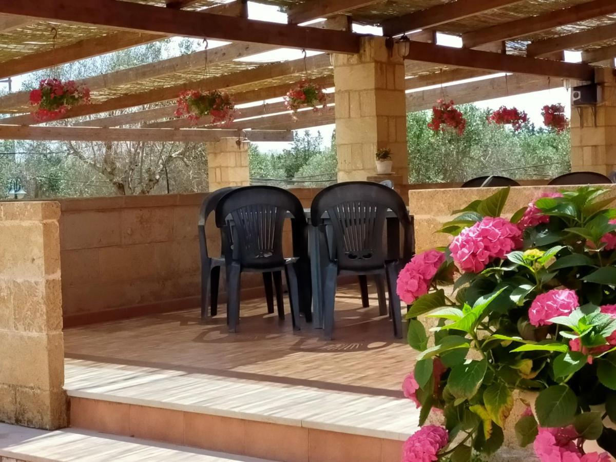 Agriturismo "Terra D'Ulivi" 切萨雷奥港 外观 照片