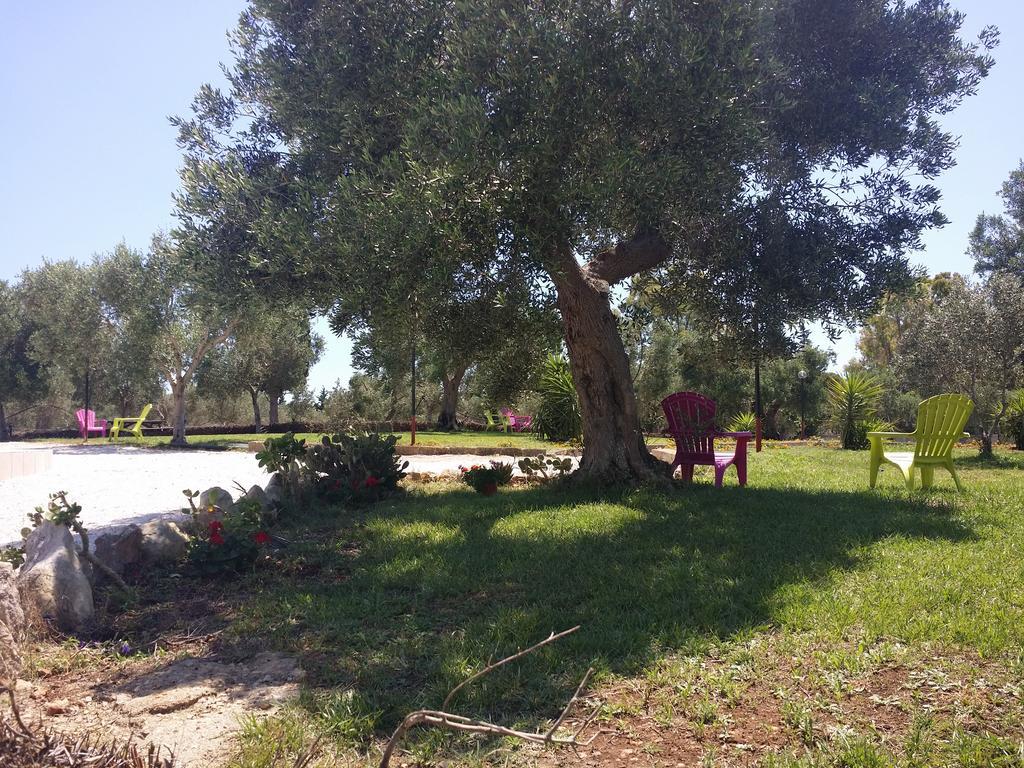 Agriturismo "Terra D'Ulivi" 切萨雷奥港 外观 照片