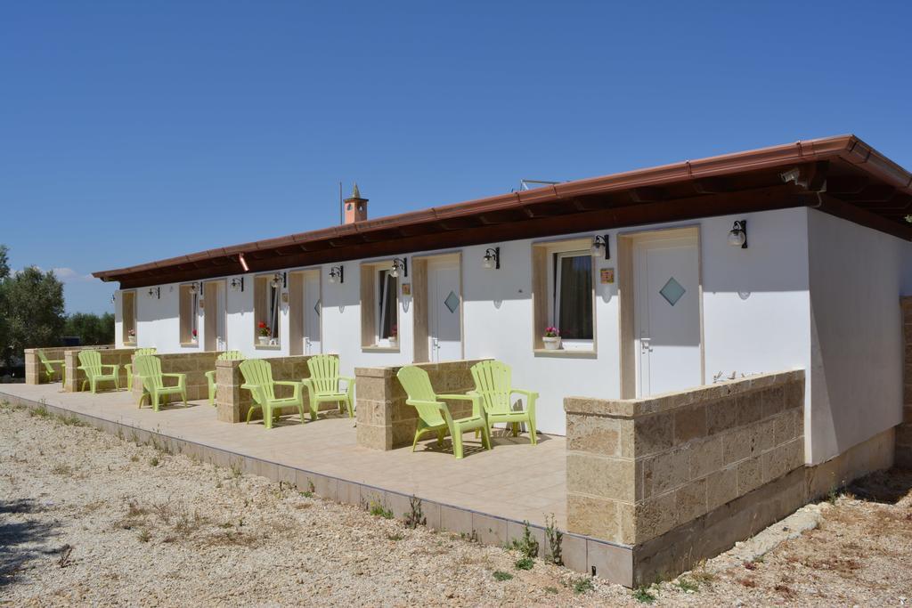 Agriturismo "Terra D'Ulivi" 切萨雷奥港 外观 照片